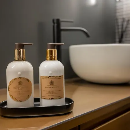 Luxury House In Marchesana 100 Mq *