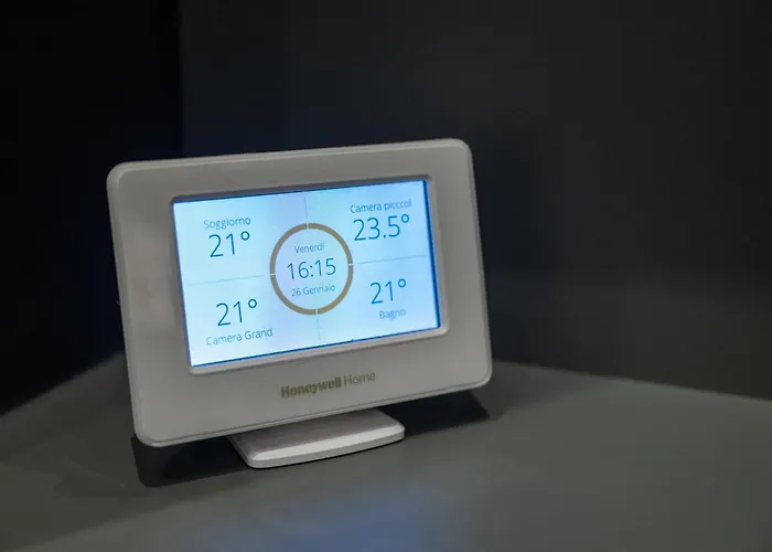 Luxury House In Marchesana 100 Mq بولونيا